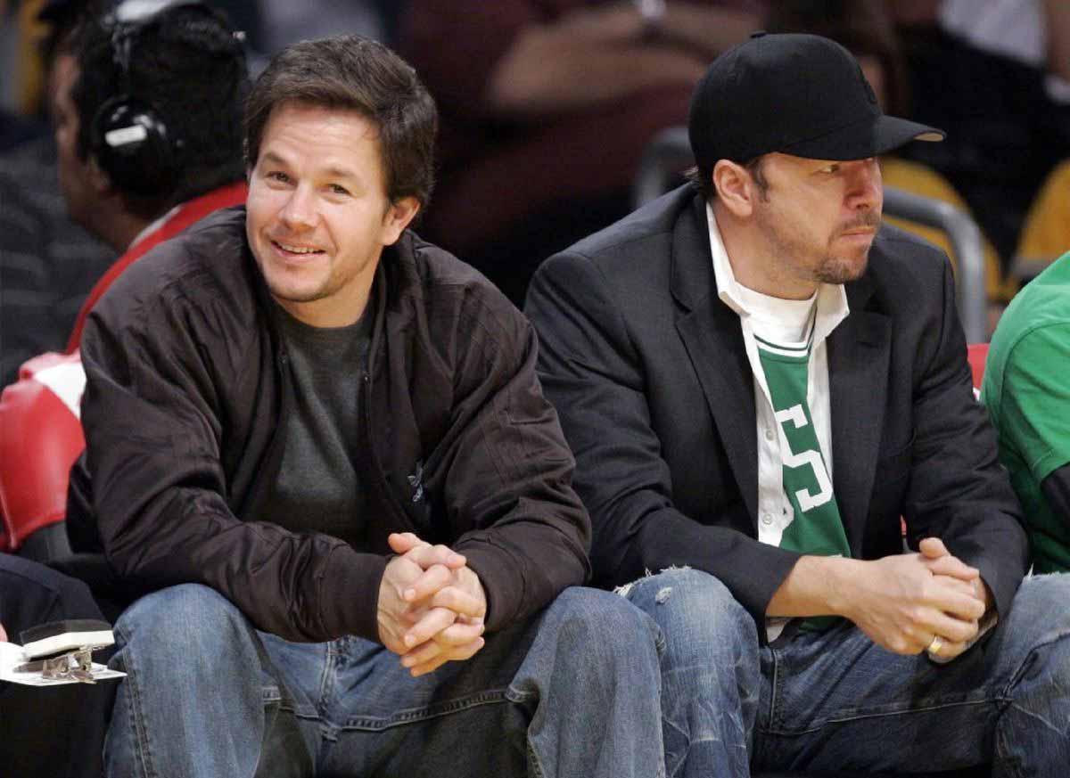Photo of Donnie Wahlberg and brother, Mark Wahlberg.