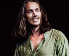 lead singer of the rock band Incubus, Brandon Boyd